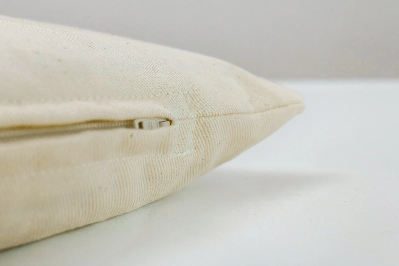 Bio Dinkelspelzkissen 40x80cm; Köper Rohweiß Direkt Befüllt – Bild 2