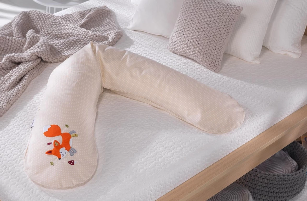 THERALINE Stillkissenbezug 190x40 -27- "Fuchs" Knistertier – Bild 4