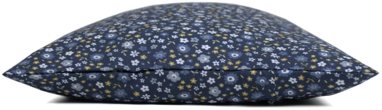 Zirbenholzkissen 30x20cm Bio-Inlett + Bio-Bezug Blümchen-blau – Bild 5